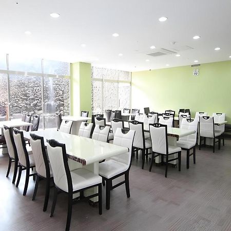 Sea View Hotel Чеджудо Экстерьер фото