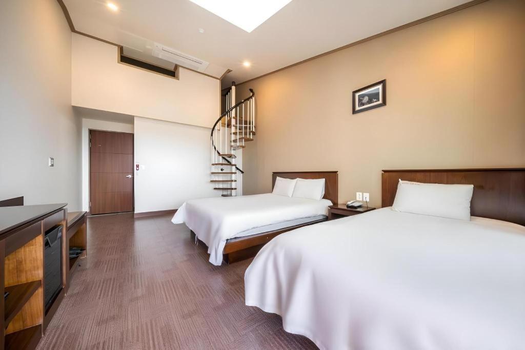 Sea View Hotel Чеджудо Экстерьер фото